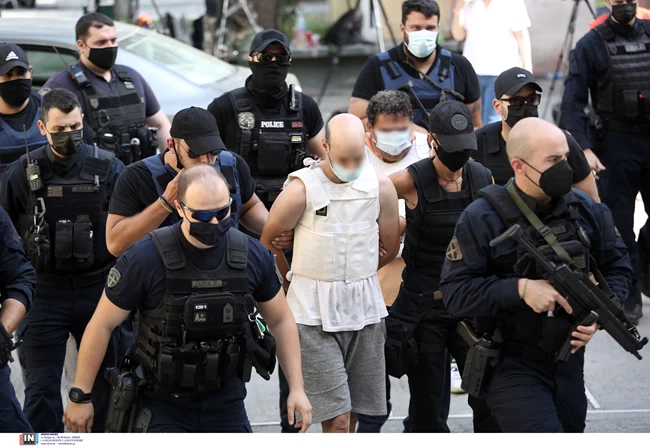 Βιαστής Πετράλωνα