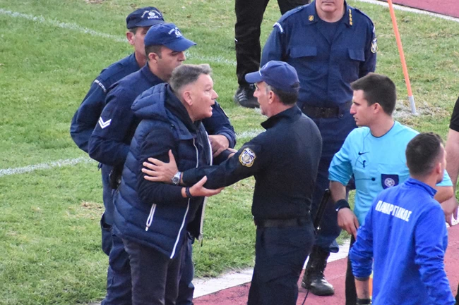 ΚΟΥΓΙΑΣ ΔΙΑΙΤΗΤΗΣ