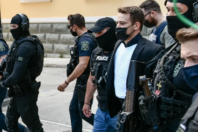 33χρονος πιλότος