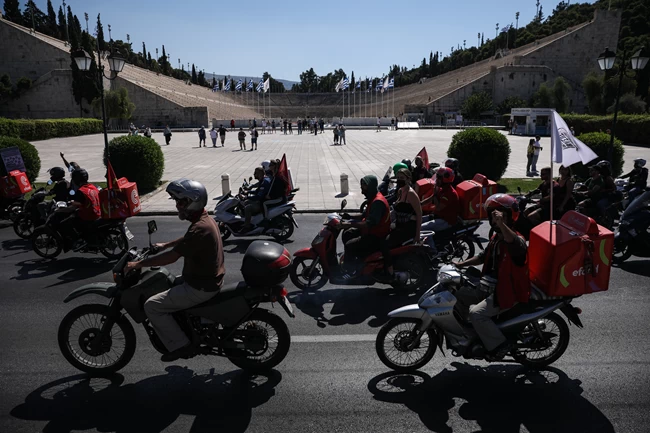 ΜΟΤΟΠΟΡΕΙΑ ΔΙΑΝΟΜΕΙΣ