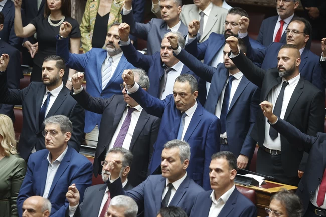 ΣΠΑΡΤΙΑΤΕΣ ΒΟΥΛΗ