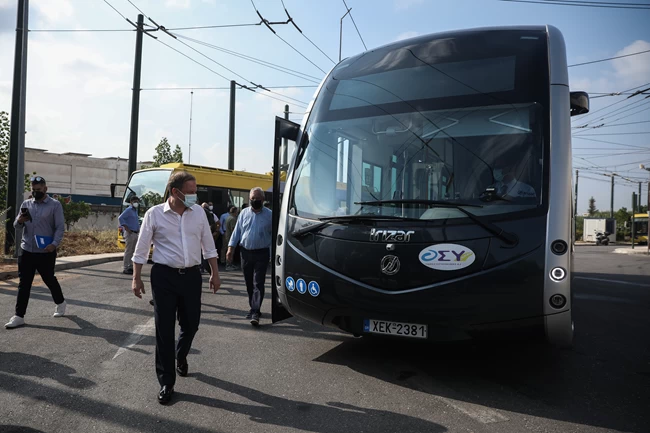 Κώστας Καραμανλής Λεωφορείο