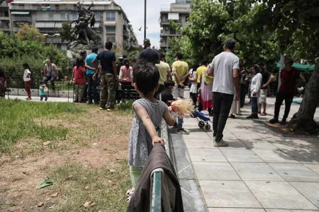 πρόσφυγες στην πλατεία Βικτωρίας