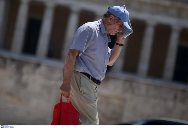 Καιρός: Μικρό "καλοκαιράκι" και σήμερα με 37άρια - Σε ποιες περιοχές θα έχει συννεφιά και θα βρέξει