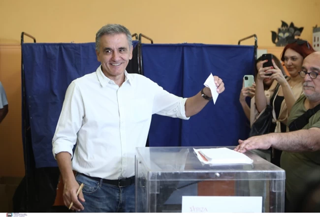 ΤΣΑΚΑΛΩΤΟΣ