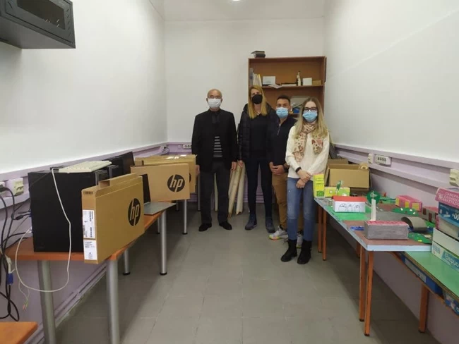 Νέοι υπολογιστές στο σχολείο του ακριτικού χωριού της Διποταμίας Νεστορίου - Με παρέμβαση Μαξίμου και Δημητριάδη