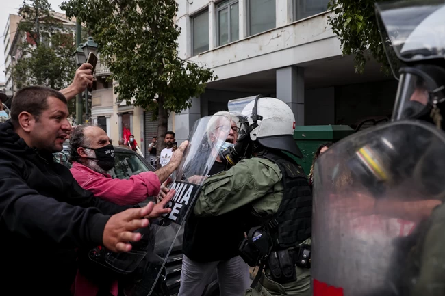 ΕΠΕΙΣΟΔΙΑ ΑΝΤΙΦΑΣΙΣΤΙΚΟ ΣΥΛΛΑΛΗΤΗΡΙΟ