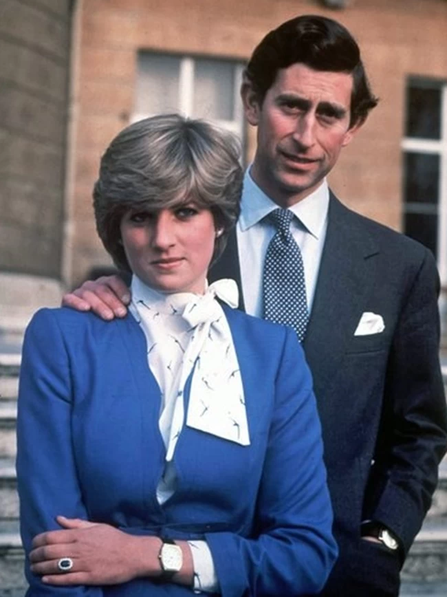 "Δεν ήταν εύκολο": Το "ένοχο μυστικό" του Κάρολου και της Νταϊάνα με συνένοχο τη βασίλισσα Ελισάβετ