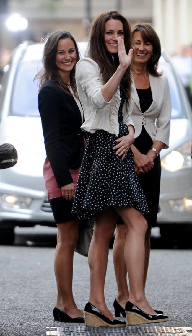 KATE MIDDLETON PIPPA