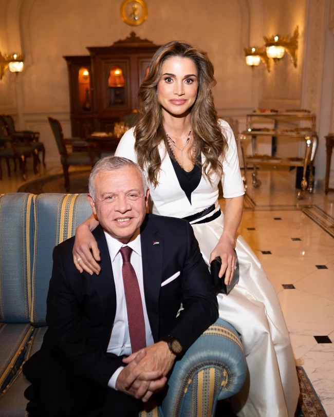 QUEEN RANIA