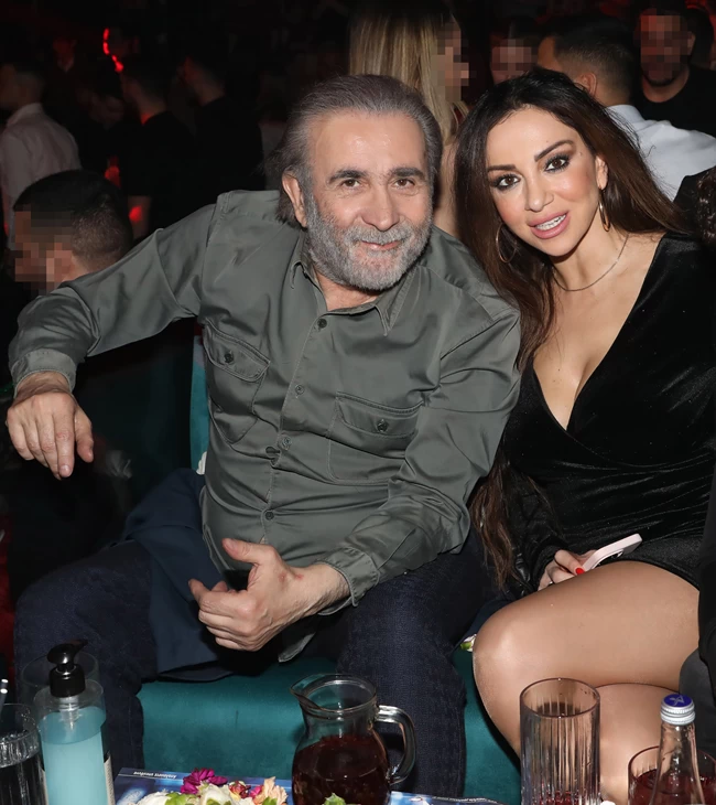 Λάκης Λαζόπουλος