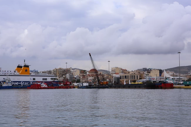 ΛΙΜΑΝΙ ΠΕΙΡΑΙΑ