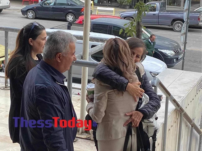 ΓΟΝΕΙΣ ΕΜΜΑΣ