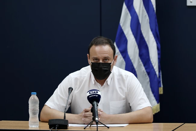 Κορονοϊός: Κανένας εφησυχασμός παρά τη μείωση των κρουσμάτων - Προσοχή σε όσους γυρνούν από διακοπές