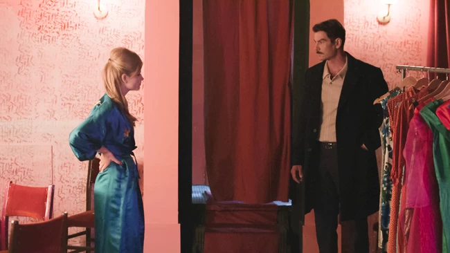 Άγριες Μέλισσες - spoiler: Παράνομα ζευγάρια και ερωτικά τρίγωνα στο Διαφάνι Αγριες Μέλισσες