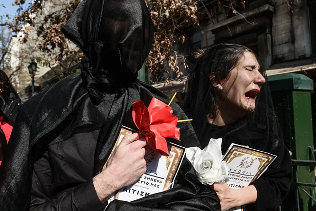 ΚΑΛΛΙΤΕΧΝΕΣ ΠΟΡΕΙΑ
