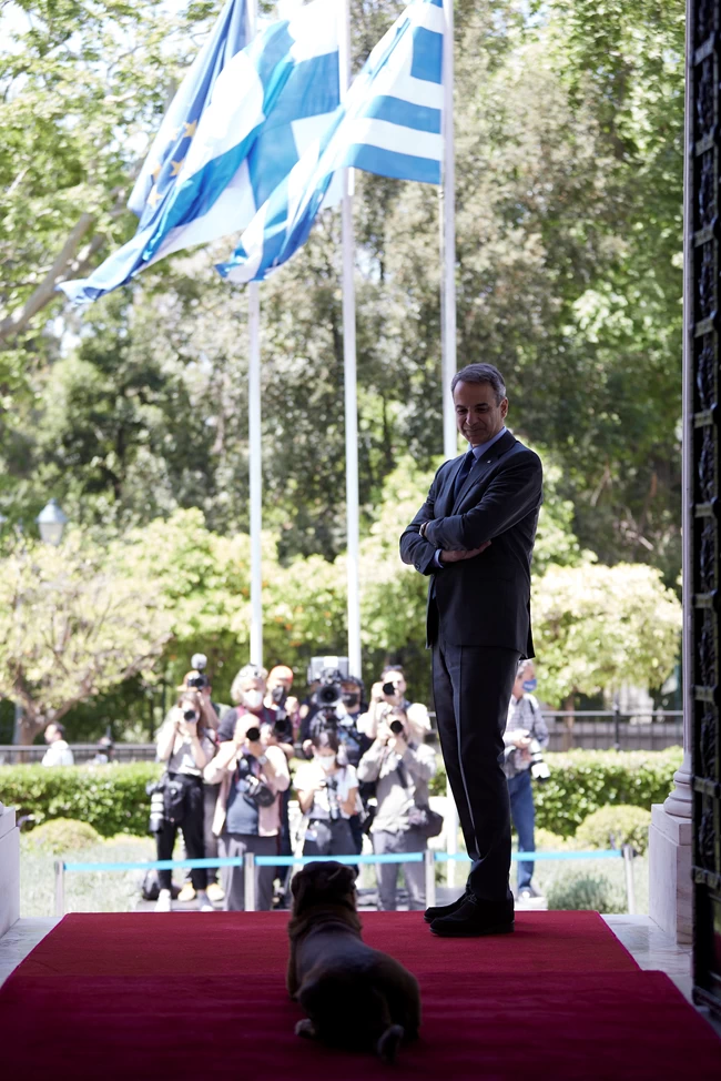 Ο Πίνατ μαζί με τον Κυριάκο Μητσοτάκη και τη Σάνα Μάριν
