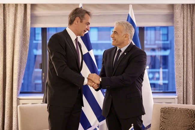 μητσοτακης Λαπιντ