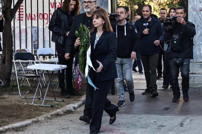 ΣΑΚΕΛΛΑΡΟΠΟΥΛΟΥ_ΠΟΛΥΤΕΧΝΕΙΟ