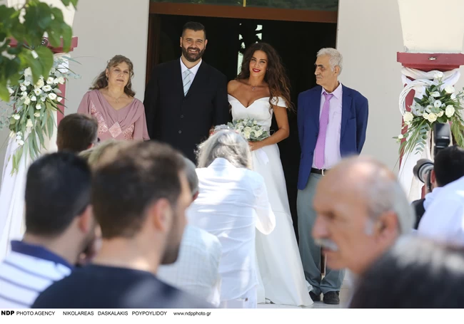 στικουδη σεριφης