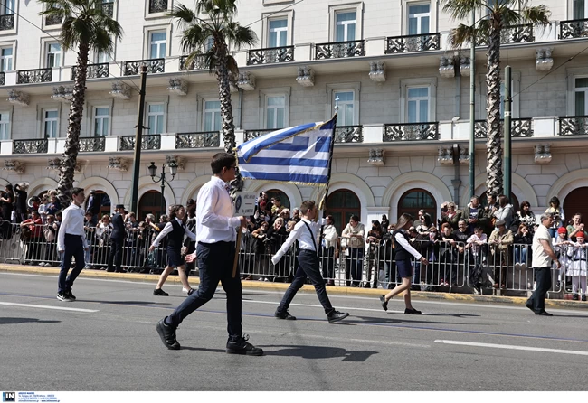ΜΑΘΗΤΙΚΗ ΠΑΡΕΛΑΣΗ 25 ΜΑΡΤΙΟΥ