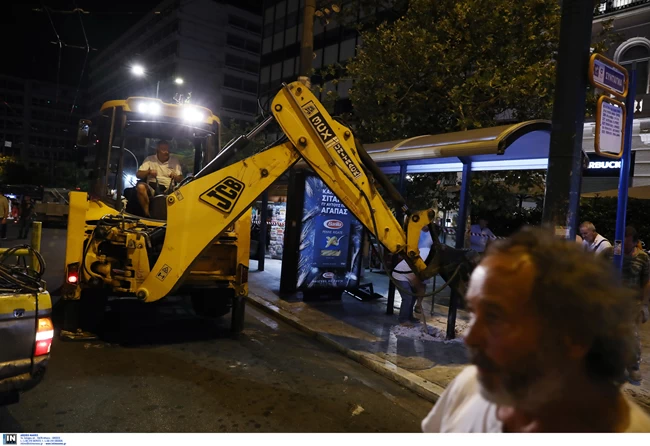 Μεγάλος Περίπατος έργα Σύνταγμα