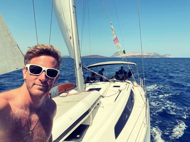 ΚΑΙΛΗ ΤΖΟΡΤΖΙ