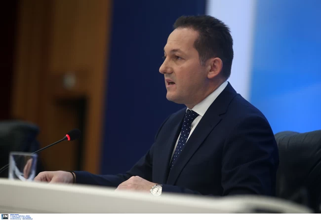 Στέλιος Πέτσας