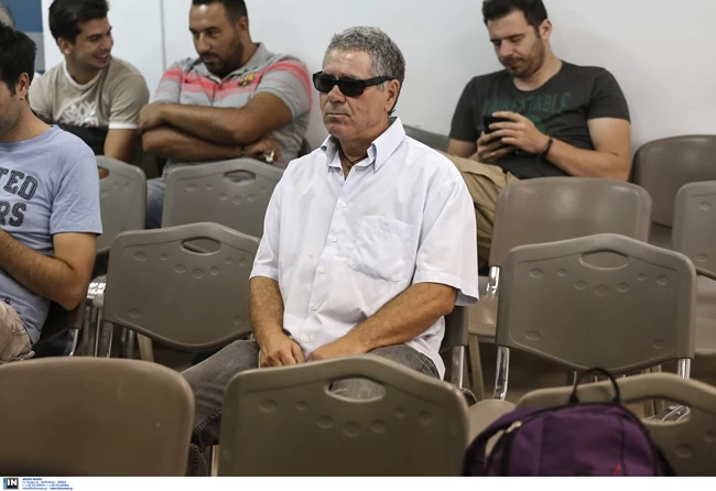 ΔΙΚΗ ΧΡΥΣΗΣ ΑΥΓΗΣ