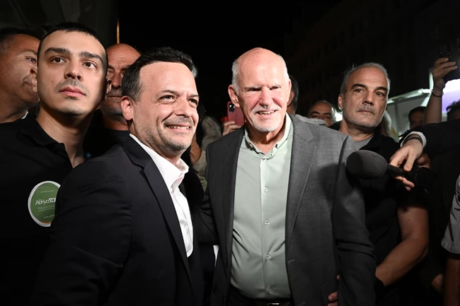 ΧΑΡΗΣ ΔΟΥΚΑΣ