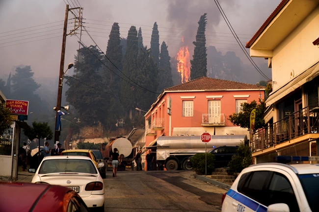 Φωτιά στην Αρχαία Ολυμπία