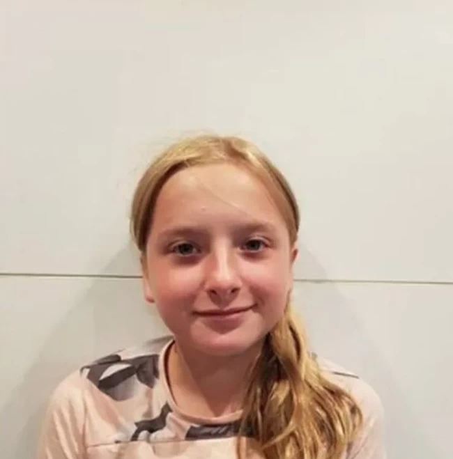 Διαδρομή φρίκης: Η άστεγη που δολοφόνησε τη 12χρονη Λολά κυκλοφορούσε στο Παρίσι με τη μακάβρια βαλίτσα - Μαρτυρία οδηγού ταξί