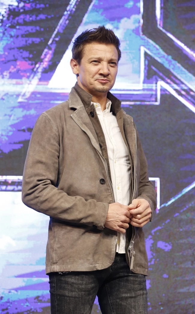 Τζέρεμι Ρέννερ