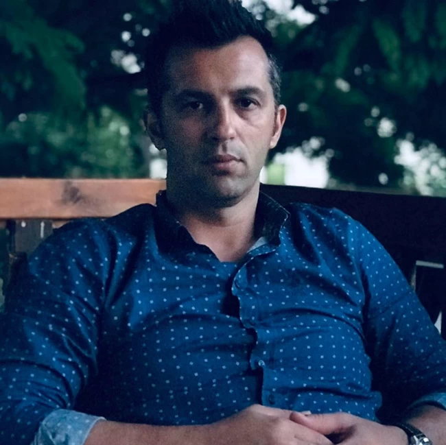 Μανώλης Βαλασούδης