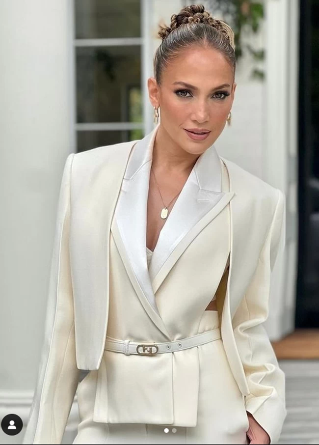 Jennifer Lopez
