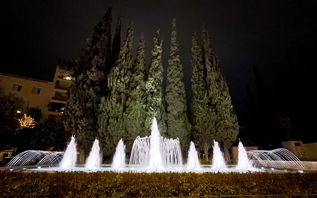 ΠΛΑΤΕΙΑ ΤΡΟΥΜΑΝ ΜΕΤΑ