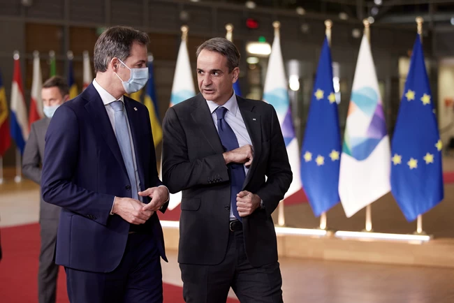 Σύνοδος Κορυφής: Αποκλιμάκωση της έντασης στα σύνορα Ουκρανίας - Ρωσίας ζήτησε ο Κυριάκος Μητσοτάκης