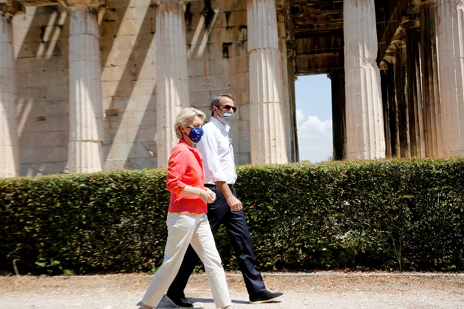 ΜΗΤΣΟΤΑΚΗΣ ΦΟΝ ΝΤΕΡ ΛΑΙΕΝ