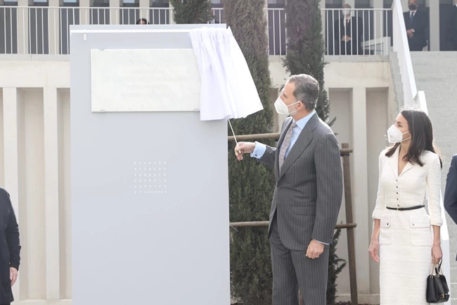 QUEEN LETIZIA