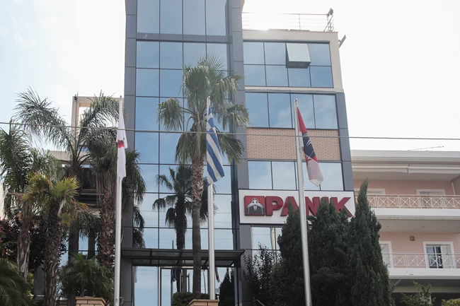 ΛΗΣΤΕΙΑ PANIK