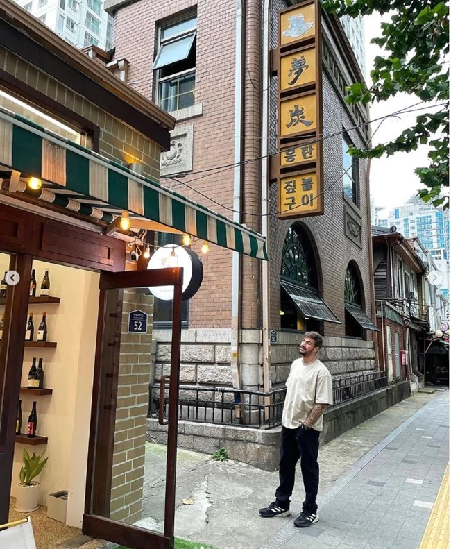 ΑΚΗΣ ΠΕΤΡΕΤΖΙΚΗΣ