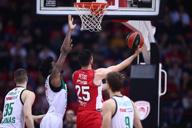 Πίτερς Ολυμπιακός