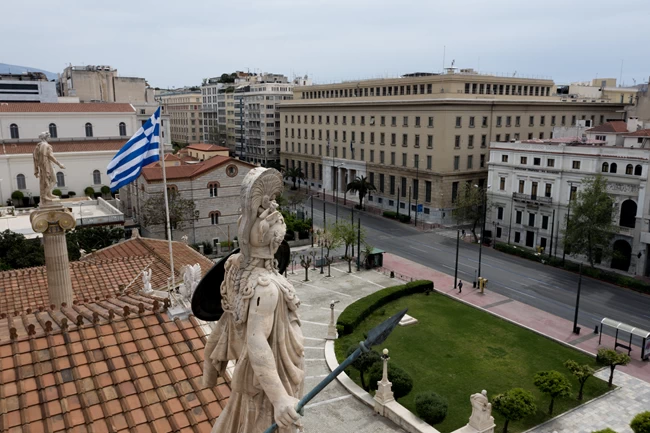 Μείωση ΕΝΦΙΑ: Θα πληρώσουν έως και 30% λιγότερο 8 στους 10 ιδιοκτήτες- Σε 10 δόσεις η πληρωμή- Παραδείγματα