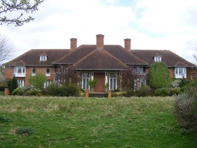 Sunninghill house