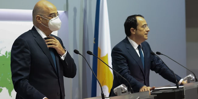 Δένδιας Χριστοδουλίδης