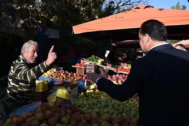 ΑΔΩΝΙΣ ΛΑΙΚΗ