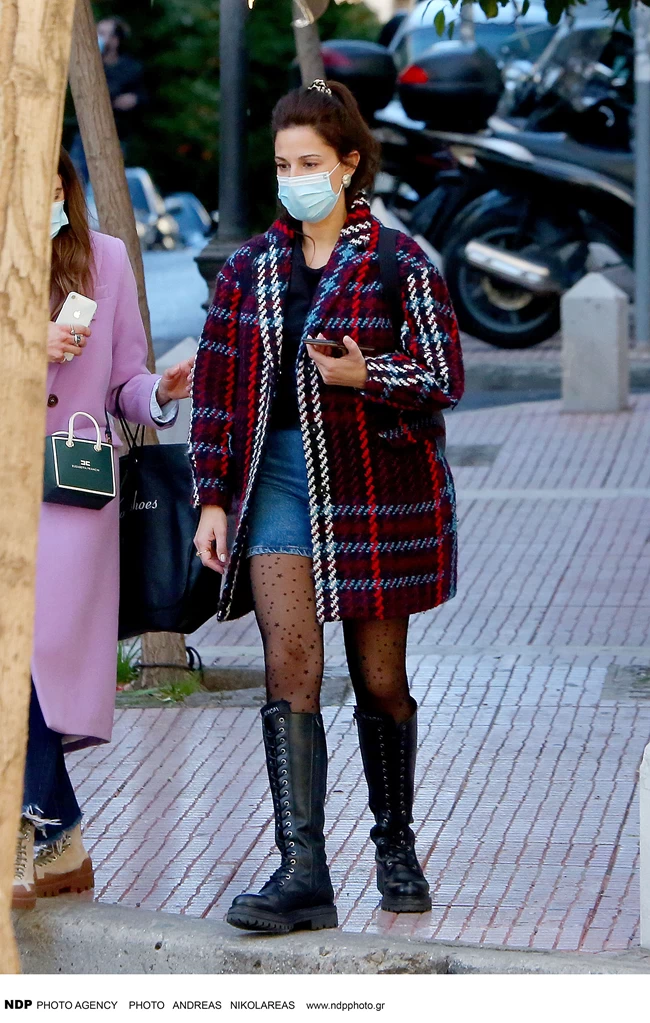 Παπουτσάκη