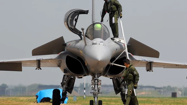 Αποκάλυψη για "Rafale": Τον Ιανουάριο τα πρώτα μαχητικά στην Ελλάδα - Τι επιδιώκει η κυβέρνηση