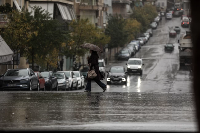 Εκτακτο δελτίο επιδείνωσης καιρού: Ερχονται ισχυρές καταιγίδες και χαλαζοπτώσεις - Αναλυτικά ανά περιοχή