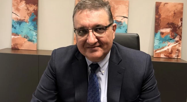 Εξαδάκτυλος: "Ο κορονοϊός δεν παίρνει άδειες" - Πότε θα γίνει η επανεξέταση των μέτρων